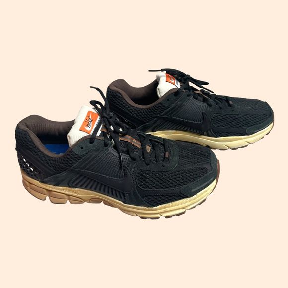 Nike Other - Nike Zoom Vomero 5 Black Sesame